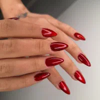 کاشت وترمیم ناخن مانیکو وپدیکور