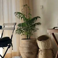 گلدان سفالی بزرگ