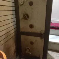 گاو صندوق بزرگ کار کرده توافقی