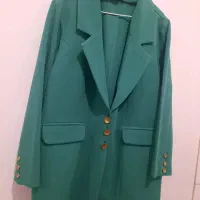 بارونی،مانتو|لباس|رشت, باهنر|دیوار