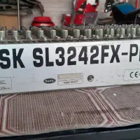 میکسر بهرینگر آلمانی مدل sl3242 جفت افکت