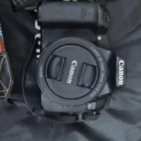دوربین canon 70D|دوربین عکاسی و فیلم‌برداری|شیراز, گلدشت معالی‌آباد|دیوار