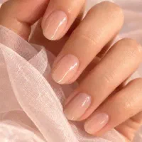 فقط۴۰۰ همه ی خدمات ناخن/چون تمرینمه
