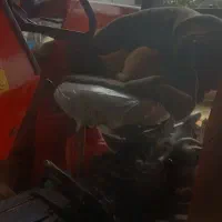 تراکتور مدل 80 عتیقه