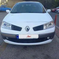 مگان  اتوماتیک ۲۰۰۰