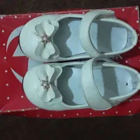 کفش دختر بچه.