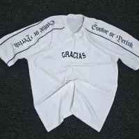 به تعدادی راسته دوز و وسط کار نیاز مندیم تریکو