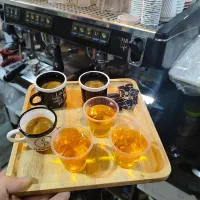 نیازمند نیروی کار در کافه|استخدام خدمات فروشگاه و رستوران|شیراز, گلکوب|دیوار