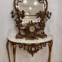 آینه و کنسول