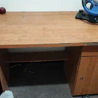 میز تحریر  جادار