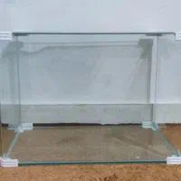 آکواریوم شیشه خم