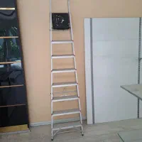 نردبان و چهارپایه آلومینیومی