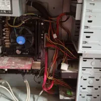 کیس و قطعات