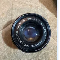 لنز زنیت هلیوس ۴۴میلیمتری