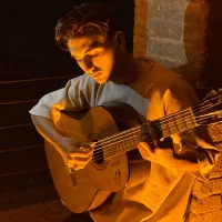 اموزش تخصصی گیتار