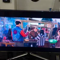 تلویزیون با عینک و میز فول اچ دی سامسونگ ۴۶ اینچ|تلویزیون و پروژکتور|تهران, شادمان|دیوار