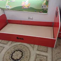 فروش تخت و کمد نوجوان