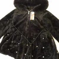 پالتو خزدار ترک نو|لباس|رشت, گلسار|دیوار