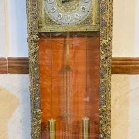 ساعت ایستاده کنار سالنی برنز آینه شمعدان