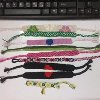 دستبند و پابند|جواهرات|اندیشه, اندیشه فاز ۳|دیوار