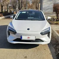 لونا برقی
