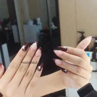 خدمات تخصصی کاشت ناخن با تخفیف ویژه
