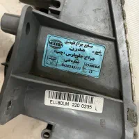 یک جفت چراغ جلو پژو پارس