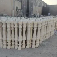 چندین طرح‌مختلف نرده سنگی صراحی سراحی