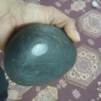 شهاب سنگ الماس سیاه به شکل تخم مرغ