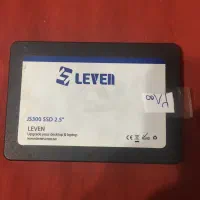 یک عدد sata ssd 240 gb با ۲ عدد هارد ۵۰۰gb