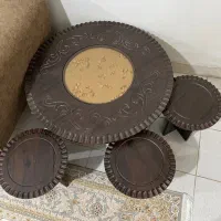 میز جلو مبلی به همراه چهار میز عسلی کوچک