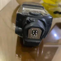 فلاش دوربین اسپیدلایت|دوربین عکاسی و فیلم‌برداری|اندیشه, اندیشه فاز ۱|دیوار