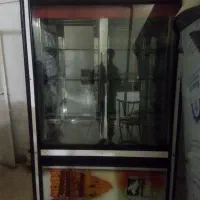 یخچال ویترینی ایستاده