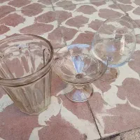 لیوان شیشه ای بزرگ