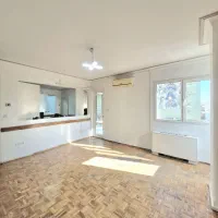 میدان فاطمی ۱۱۶متر سند اداری/تابلوخور/نزدیک مترو