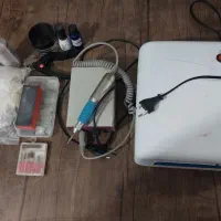 دستگاه کاشت ناخن|آرایشگاه و سالن‌های زیبایی|اردبیل, |دیوار