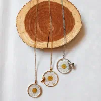 گردنبند بابونه رزینی