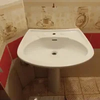 روشویی باپایه به ابعاد 65در52سانت سالم