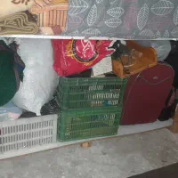 قفسه بزرگ چوبی و پارتیشن