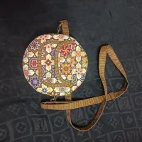 کیف دوشی گرد سنتی بند بلند|کیف، کفش، کمربند|قوچان, |دیوار