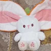 عروسک خرگوش هویجی