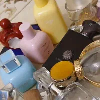 ۱۷ تاشیشه ادکلن اورجینال همش ۹۵۰