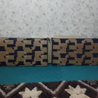 یک جفت پشتی نو