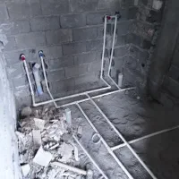 لوله کشی اب گرم وسرد.