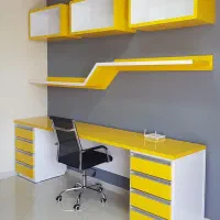 استخدام نیروی کار خانم