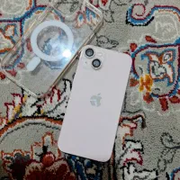 اپل iPhone 13 با حافظهٔ ۱۲۸ گیگابایت