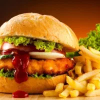 استخدام سالندار آقا در فست فود