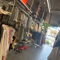نیروی خدمات فروشگاه پوشاک نیروی خانم
