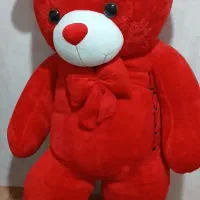 خرس قرمز بزرگ