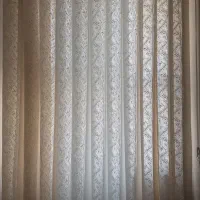 پرده  نو امروز نصب شده بعلت کوتاهی بفروش میرسد